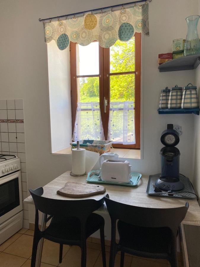 Petit Cocon Au Coeur Du Morvan Montreuillon Kültér fotó